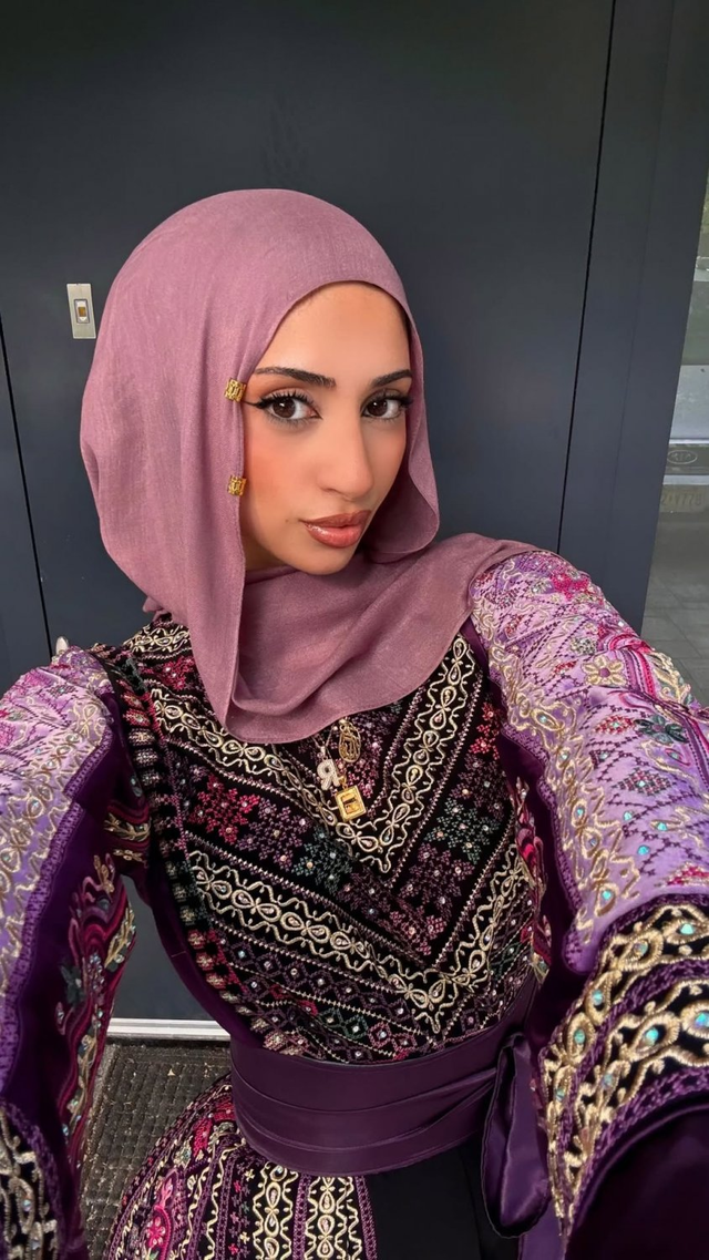 Leila Fatima Hijabi